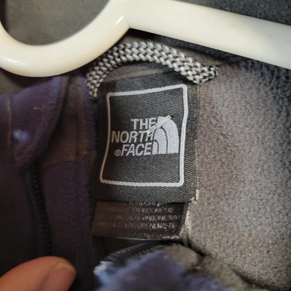 THE NORTH FACE NAVY BLUE MENS SHELL JACKET SIZE MEDIUM‎